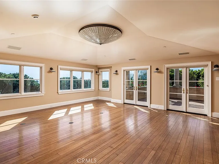 34 Pelican Point Dr — Photo 18