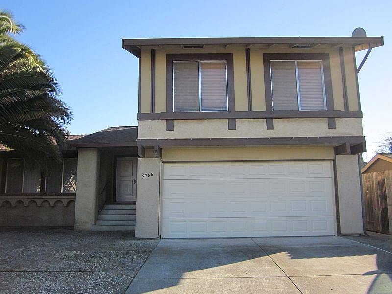 1st image of 2766 Elmhurst Cir