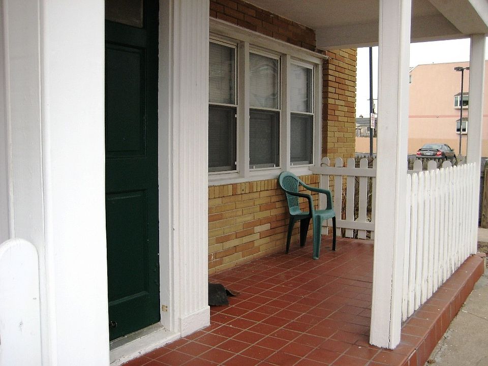 2nd image of 167 W Broadway APT 2