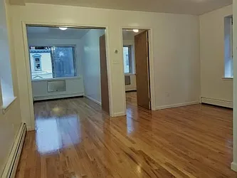 Rented by R New York