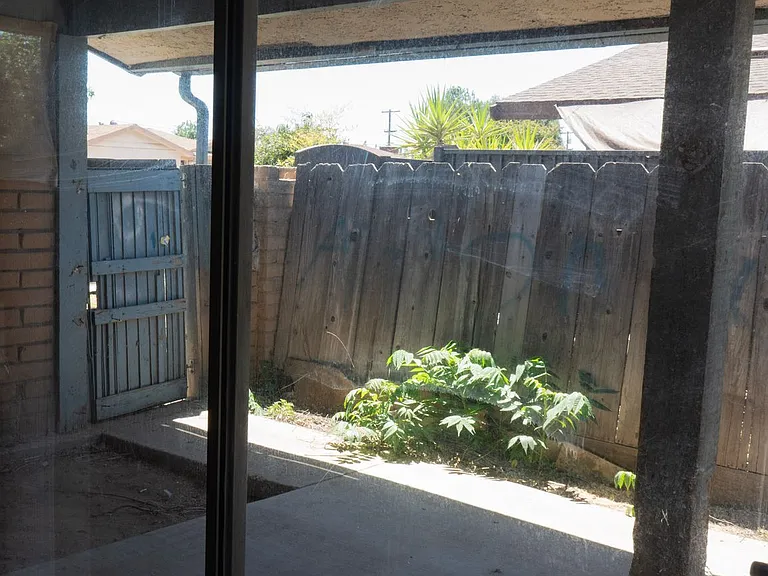 33 W Santa Ana Ave — Photo 22