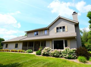 1727 Maple Rd, Grafton, WI 53024