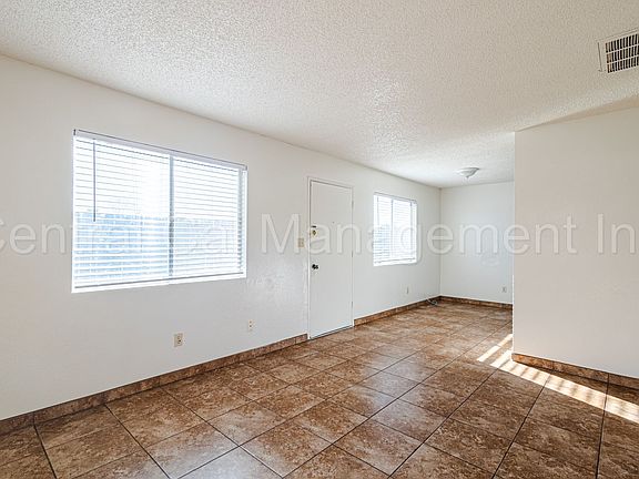 4th image of 502 Beardsley Ave APT B