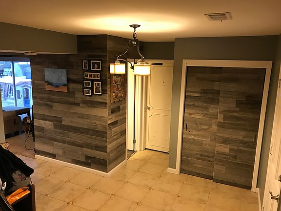 Barnwood Foyer