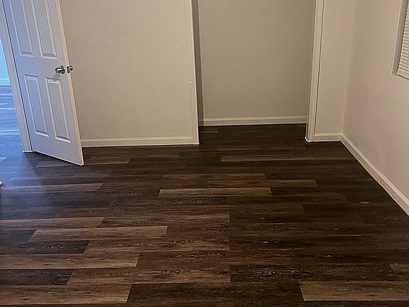 3rd image of 3212 Nandina Dr