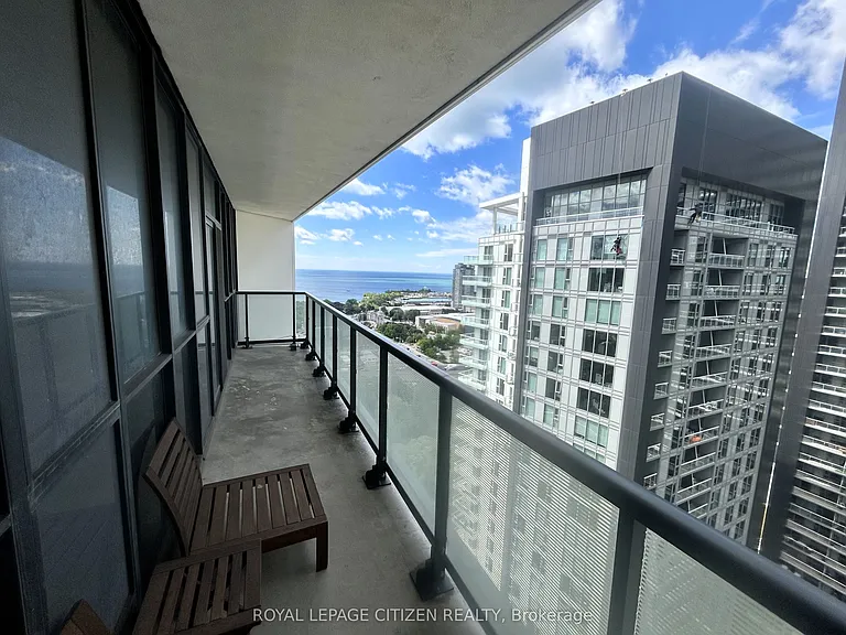 30 Ordnance St #2402 — Photo 30