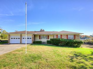 1211 Northwest Blvd, Neosho, MO 64850