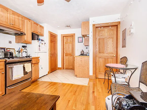 63 Anderson St #2A, Boston, MA 02114