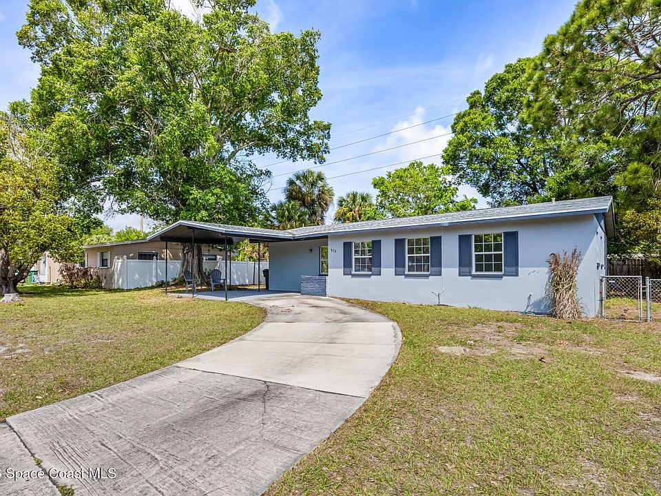 1st image of 978 Bouganvillea Dr