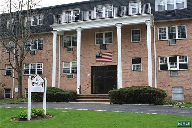 1st image of 540 Fairview Ave #114-4114