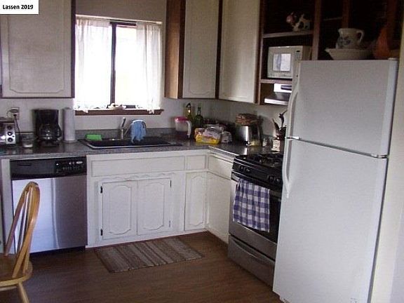 2nd image of 687-905 Catalpa Way