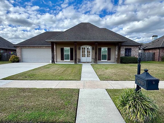 4th image of 606 Point Pleasant Dr