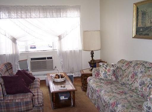 5th image of 41 Cedar Ln #G