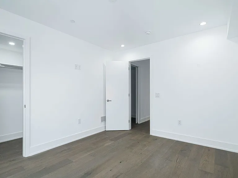 1751 N Howard St — Photo 61