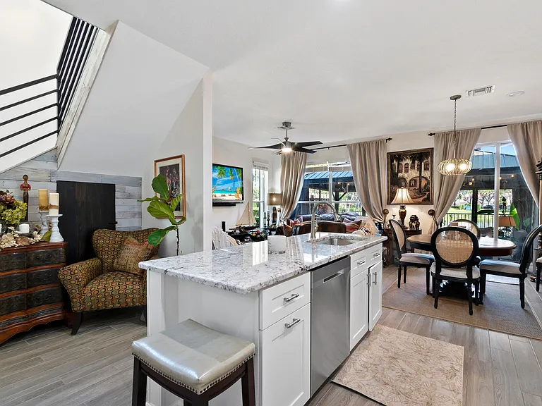 7826 Sienna Springs Dr — Photo 6