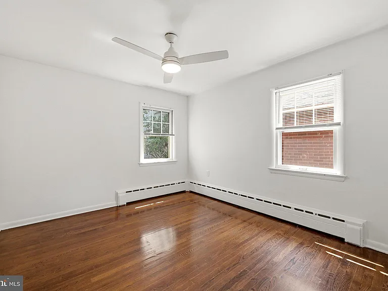 31 E Germain St — Photo 15