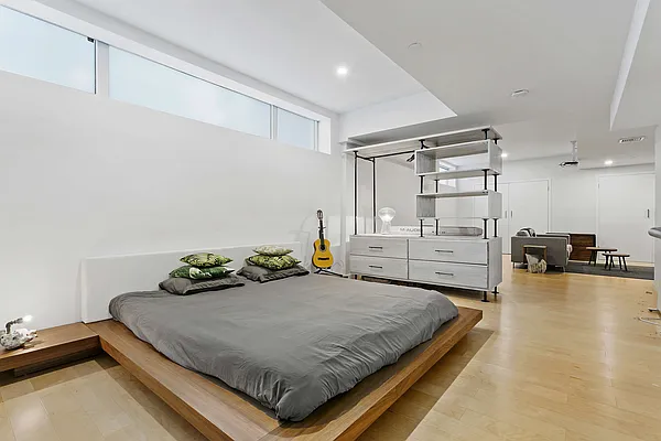 Sold by Compass | media 7