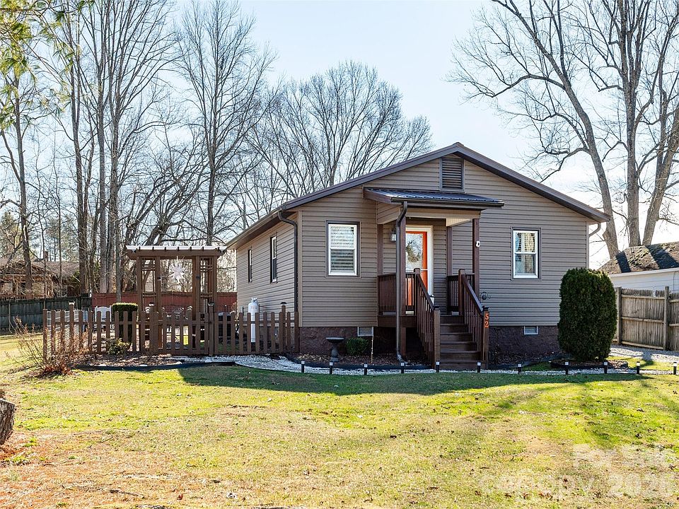 1st image of 52 Slabwood Ln