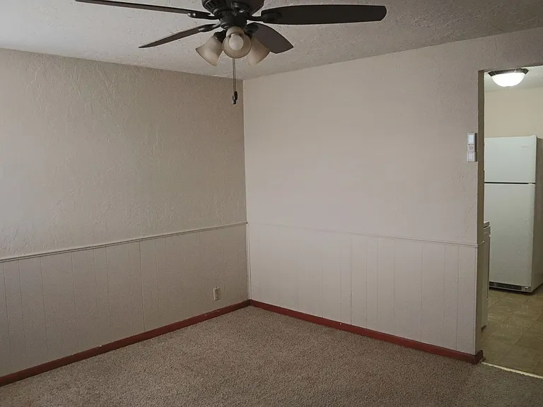 309 1/2 E Oklahoma Ave — Photo 12