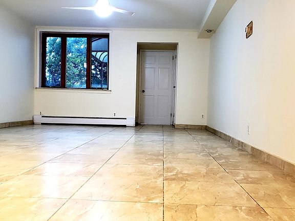 4th image of 1409 Shore Pkwy Floor 1