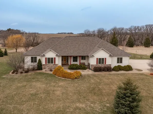 1109 36th St NW, Austin, MN 55912