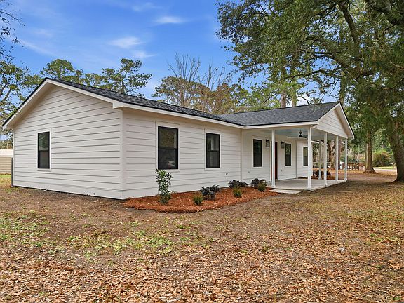 2nd image of 1740 Walpole Way