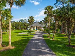 190 9th St NW, Naples, FL 34120