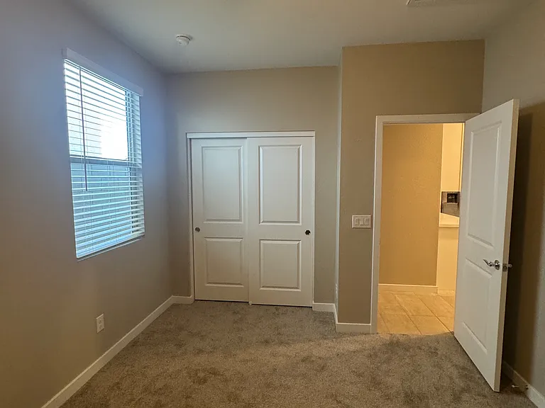 17016 W Cavedale Dr — Photo 9