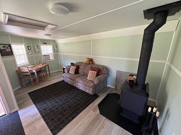 5th image of 1439 Baxters Harbour Rd