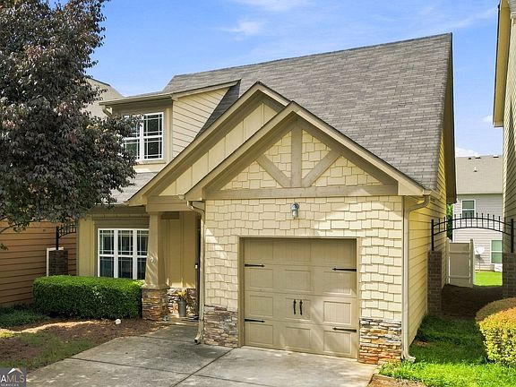 2nd image of 65 Highland Pointe Cir E