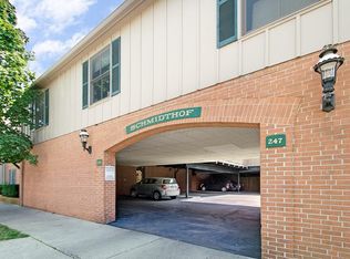 247 E Kossuth St, Columbus, OH 43206