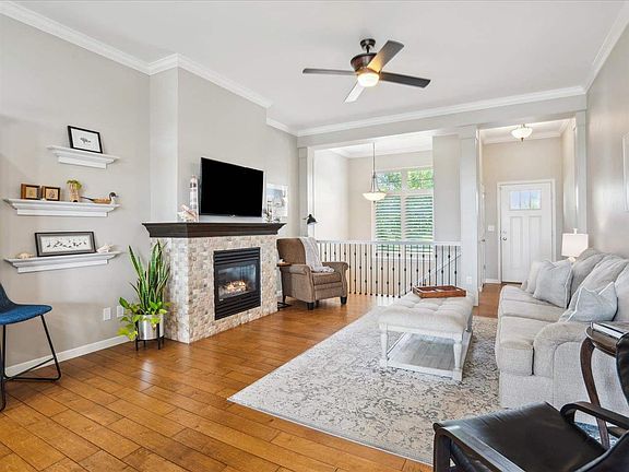 3rd image of 1534 Cedar Vista Ln