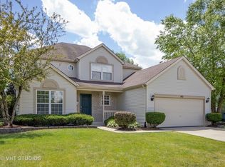 142 Wedgeport Cir, Romeoville, IL 60446