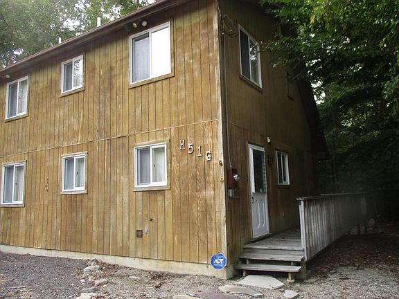 2nd image of 967 Country Place Dr