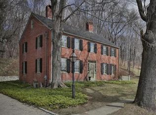 84 River Rd, Merrimac, MA 01860