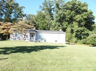 504 Saw Mill Rd, Greensburg, PA 15601