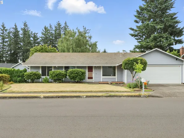 1362 NE 26th St, Gresham, OR 97030