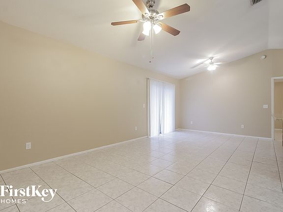 2nd image of 2784 Tramanto St