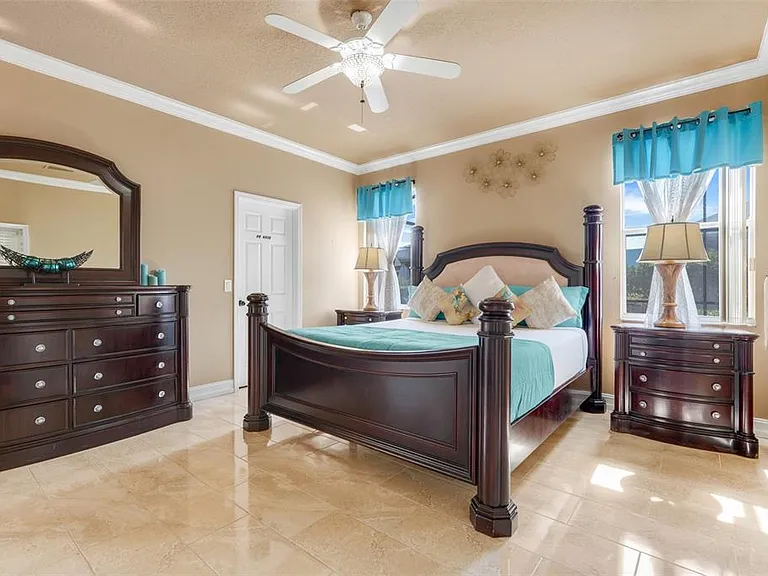 216 Montara Dr — Photo 13
