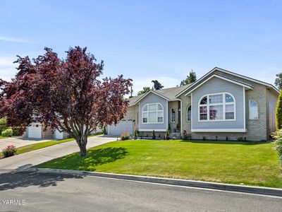 6 N 78th Ave, Yakima, WA, 98908