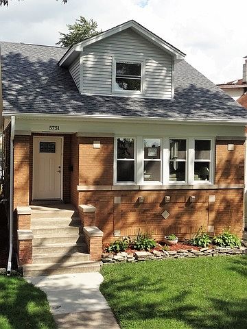 1st image of 5751 N Mulligan Ave #1