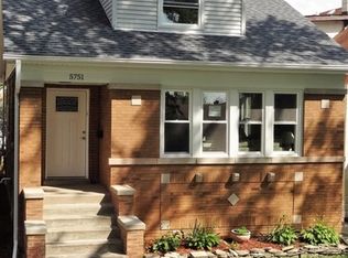 5751 N Mulligan Ave #1, Chicago, IL 60646