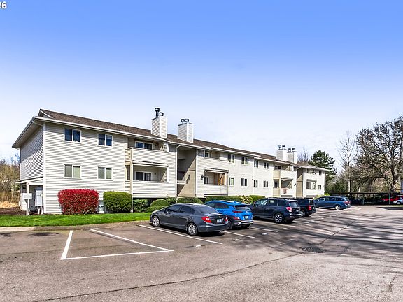 2nd image of 11046 SW Greenburg Rd