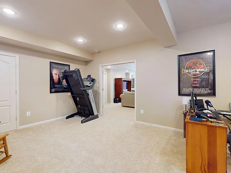 43911 Camellia St — Photo 44