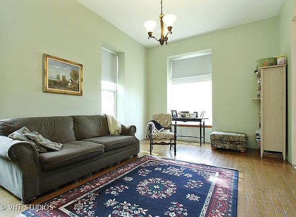 5th image of 2301 S Lawndale Ave