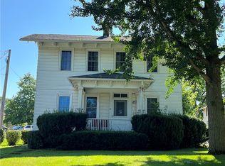 53 2nd St, Geneseo, NY 14454