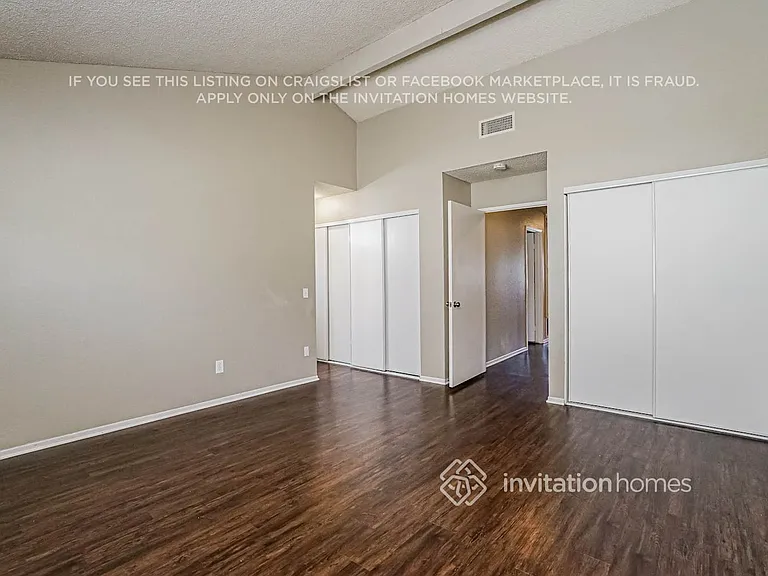 5794 N East St — Photo 9