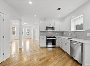 410 Columbia St #2, Cambridge, MA 02141