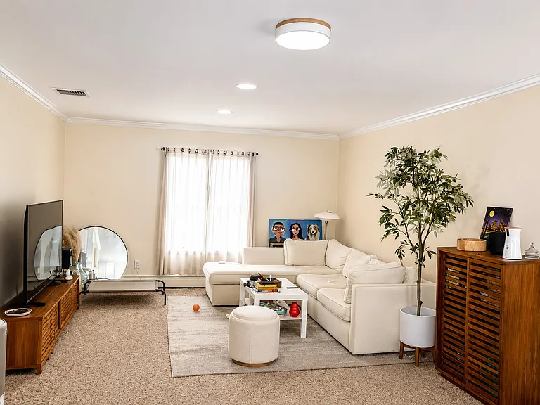 83 Lexington Ave #2 — Photo 5