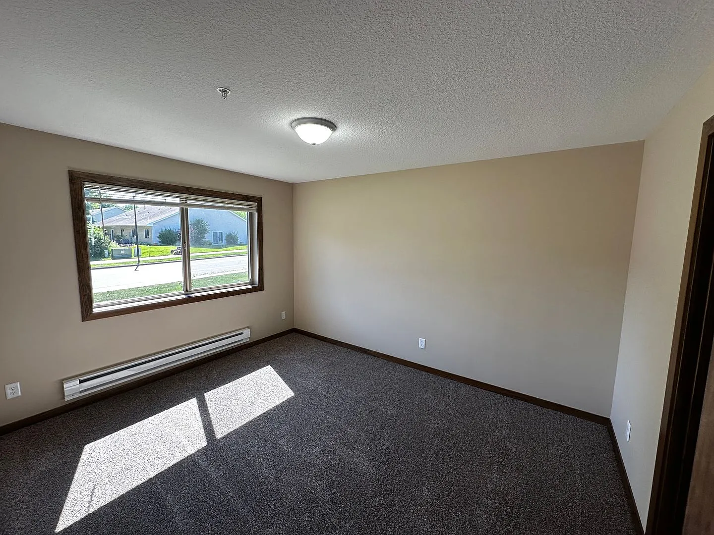 New 3rd Ave Apartments — Photo 3